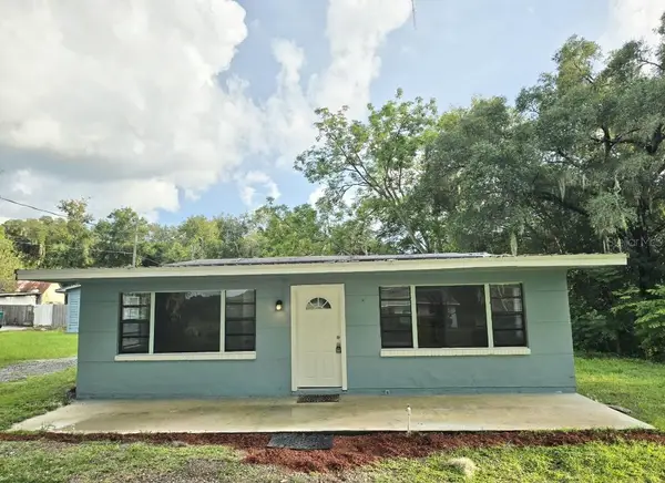 234 E Lady Lake Boulevard, LADY LAKE, FL 32159