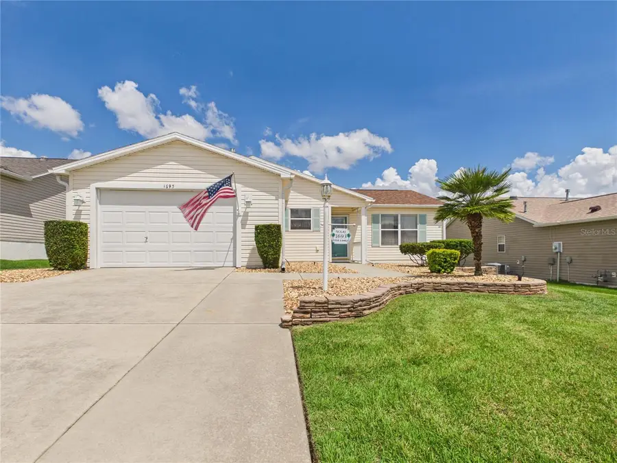 1693 Banberry Run, The Villages, FL 32162 - #2