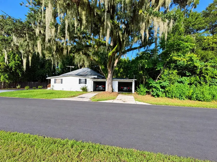 323 S Old Wire Road, Wildwood, FL 34785 - #2