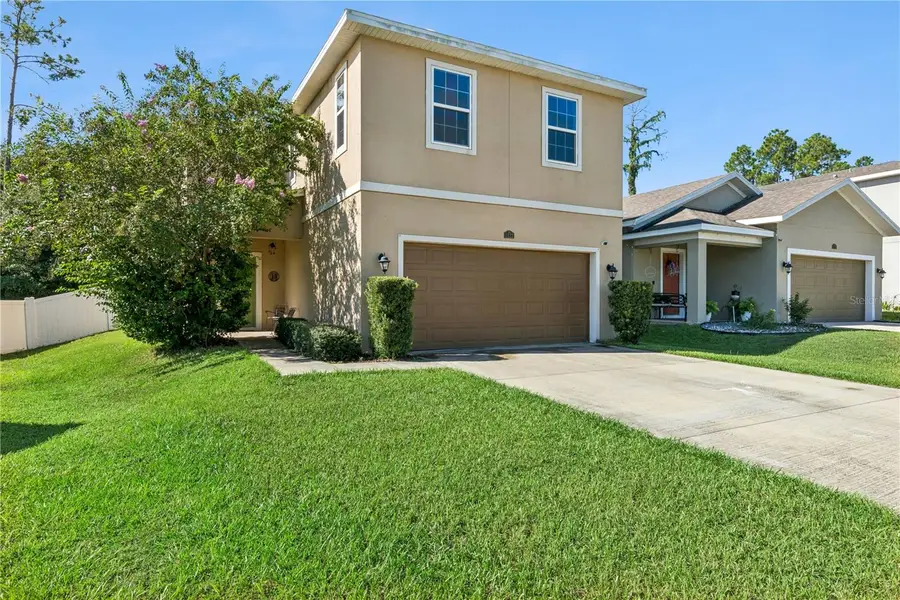 1122 Atlantic Ave, Fruitland Park, FL 34731 - #2
