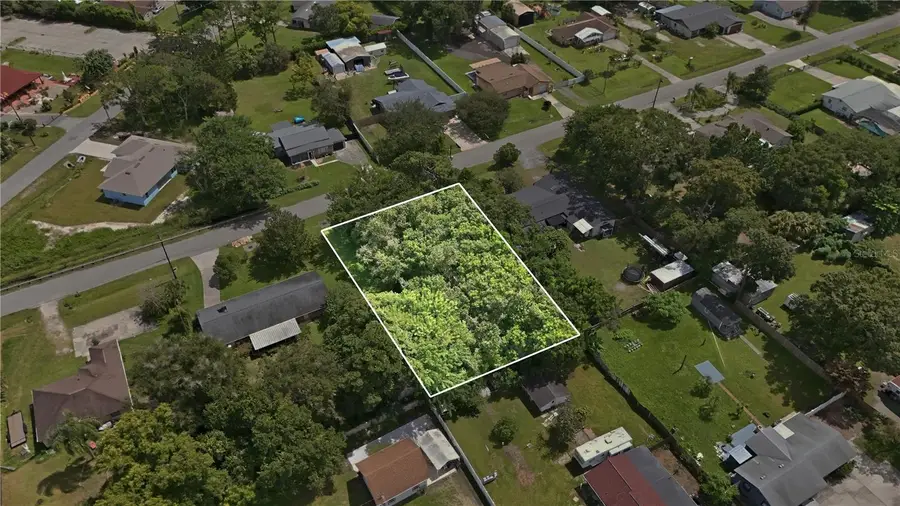 1418 Kingston Avenue, Orlando, FL 32807 - #2
