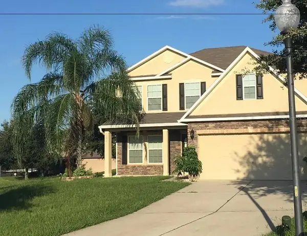 100 Colonial Pine Lane, MINNEOLA, FL 34715