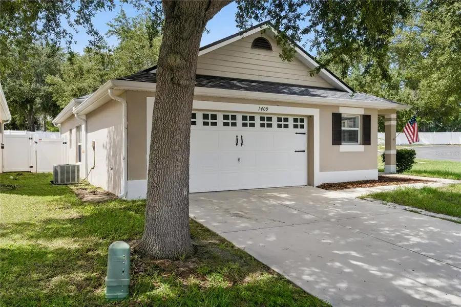 1409 Kellogg Drive, Tavares, FL 32778 - #2