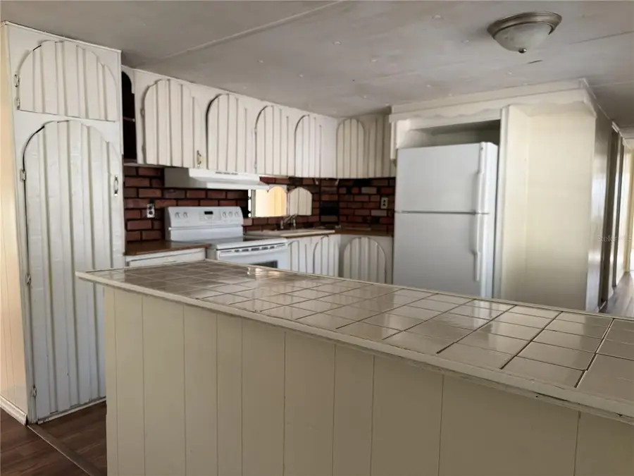 36441 West Drive, Fruitland Park, FL 34731 - #2