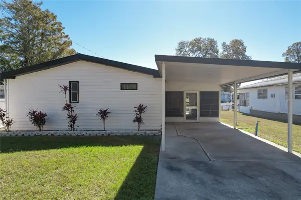 13426 Palm Drive, ASTATULA, FL 34705