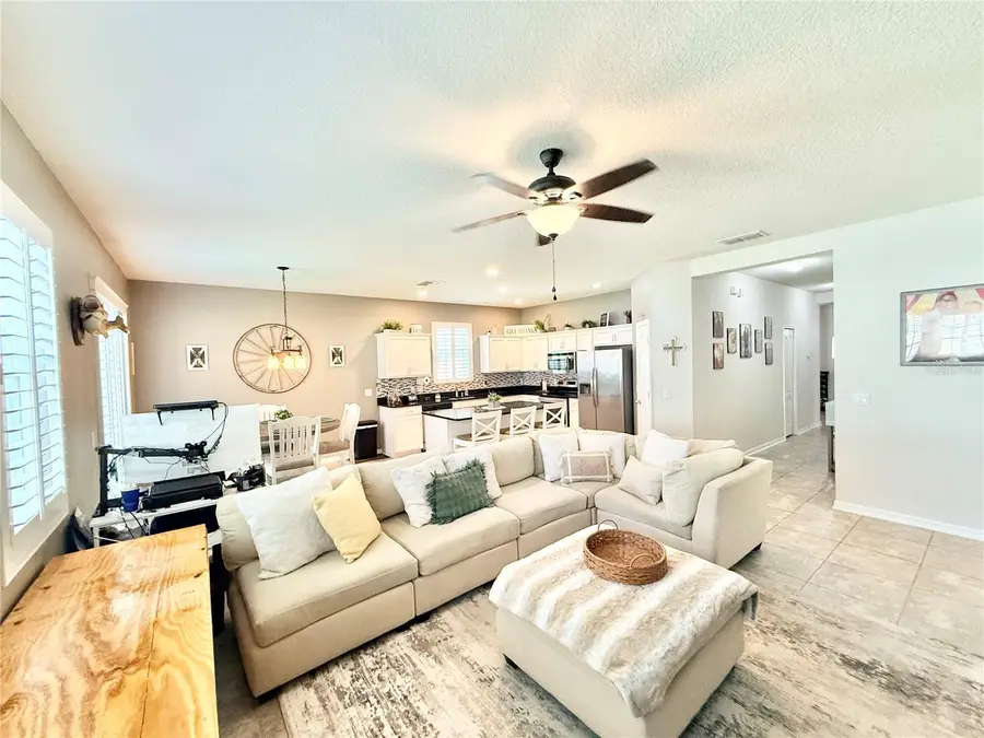 2769 Limerick Circle, Grand Island, FL 32735 - #2