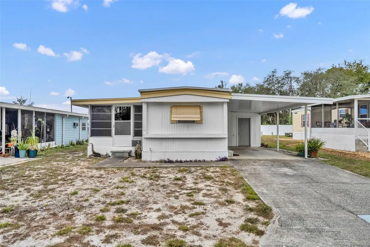 11 Hawaiian Way, Leesburg, FL 34788 - #1