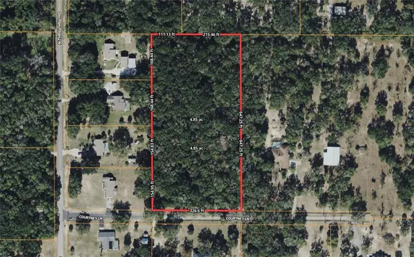 Courtney Lane, EUSTIS, FL 32736