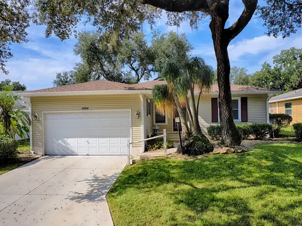 32543 Oak Park Drive, LEESBURG, FL 34748