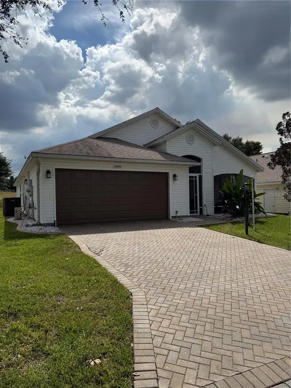 24907 Cranes Roost Circle, LEESBURG, FL 34748