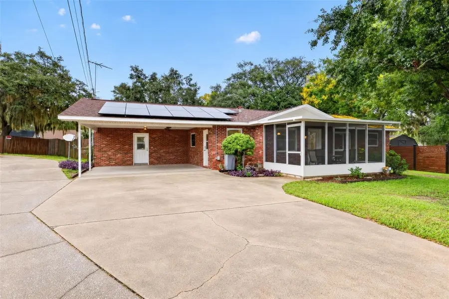 552 Highland Drive, Eustis, FL 32726 - #2