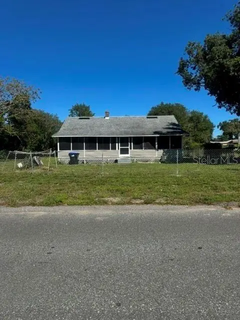 319 W 4th Street, APOPKA, FL 32703