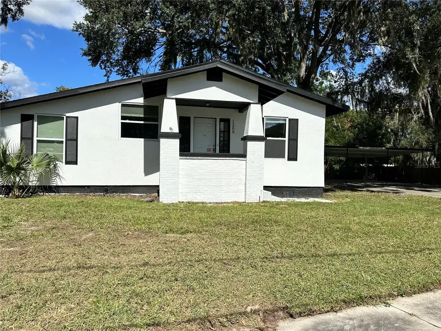 1208 Bonaire Drive, Leesburg, FL 34748 - #2
