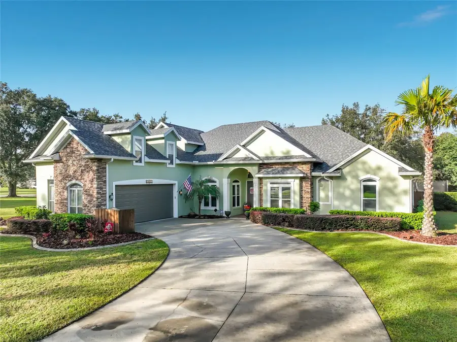 37011 Lake Yale Place, Grand Island, FL 32735 - #2