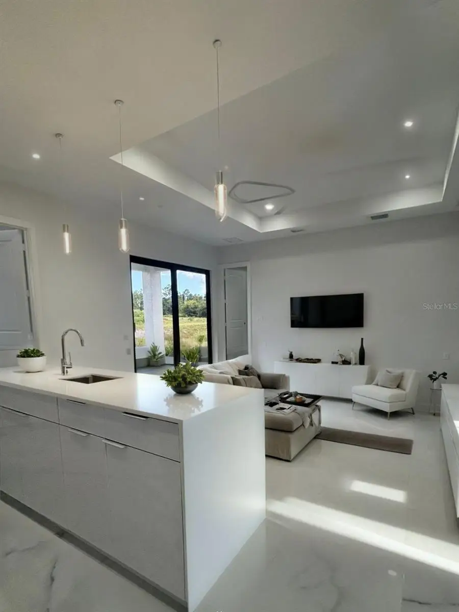 409 Western Avenue S, Lehigh Acres, FL 33974 - Image #2