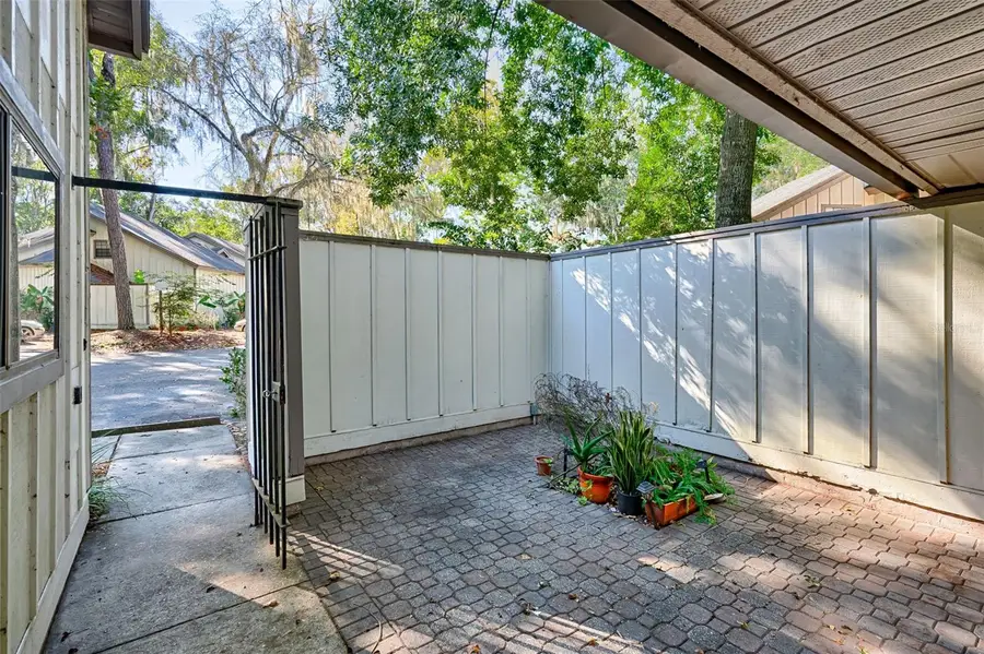 5508 SW 4th Place, Gainesville, FL 32607 - Image #2