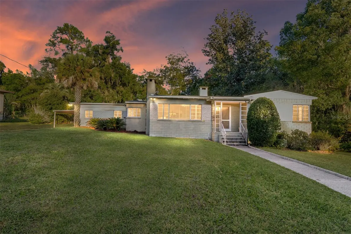 1067 SW 11th Terrace, Gainesville, FL 32601 - Image #1