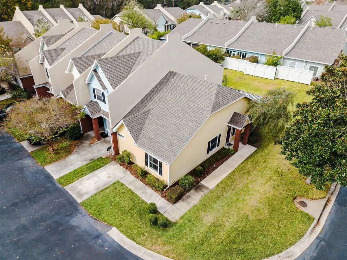 10510 NW 28th Place, Gainesville, FL 32606 - Image #1