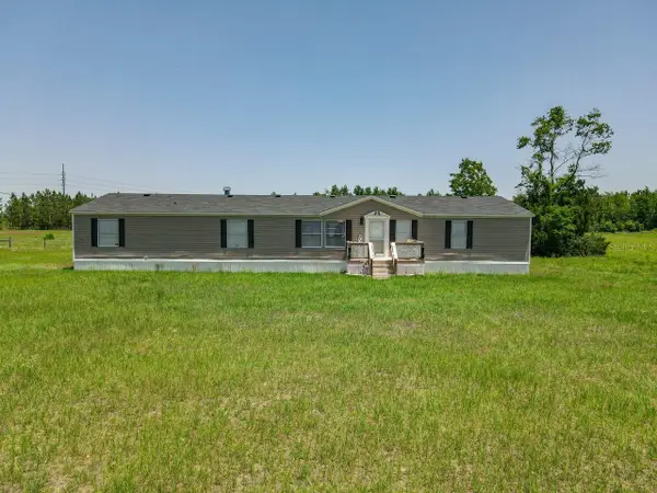 19456 161st Court, O'BRIEN, FL 32071
