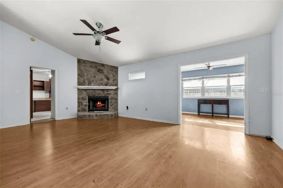 5911 NW 44th Pl, Gainesville, FL 32606 - Image #2