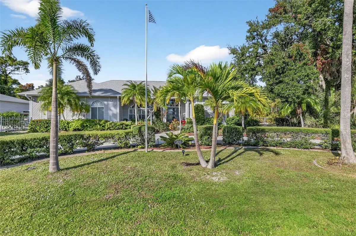 820 Bayshore Drive, Englewood, FL 34223 - Image #1