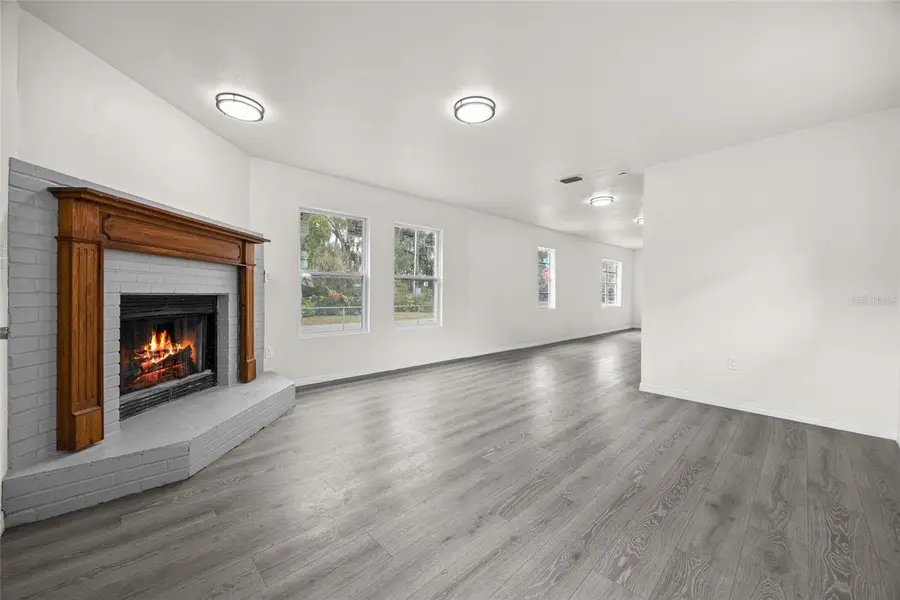 2203 NE 8th Avenue, Gainesville, FL 32641 - Image #3