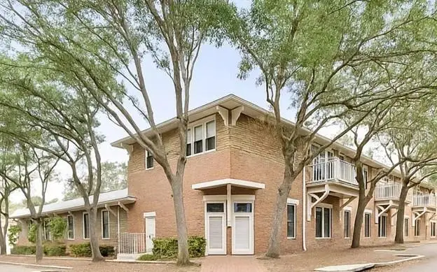 9150 SW 49th Place #C, Gainesville, FL 32608 - Image #1