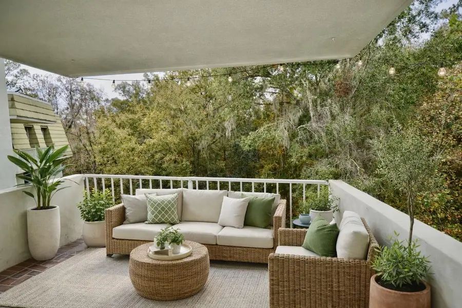 1719 NW 23rd Avenue #PH-C, Gainesville, FL 32605 - Image #3