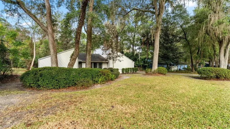 302 SW 77th Terrace, Gainesville, FL 32607 - Image #3