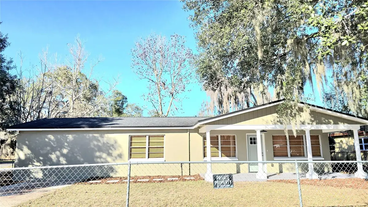 1504 SE 12th Place, Gainesville, FL 32641 - Image #1