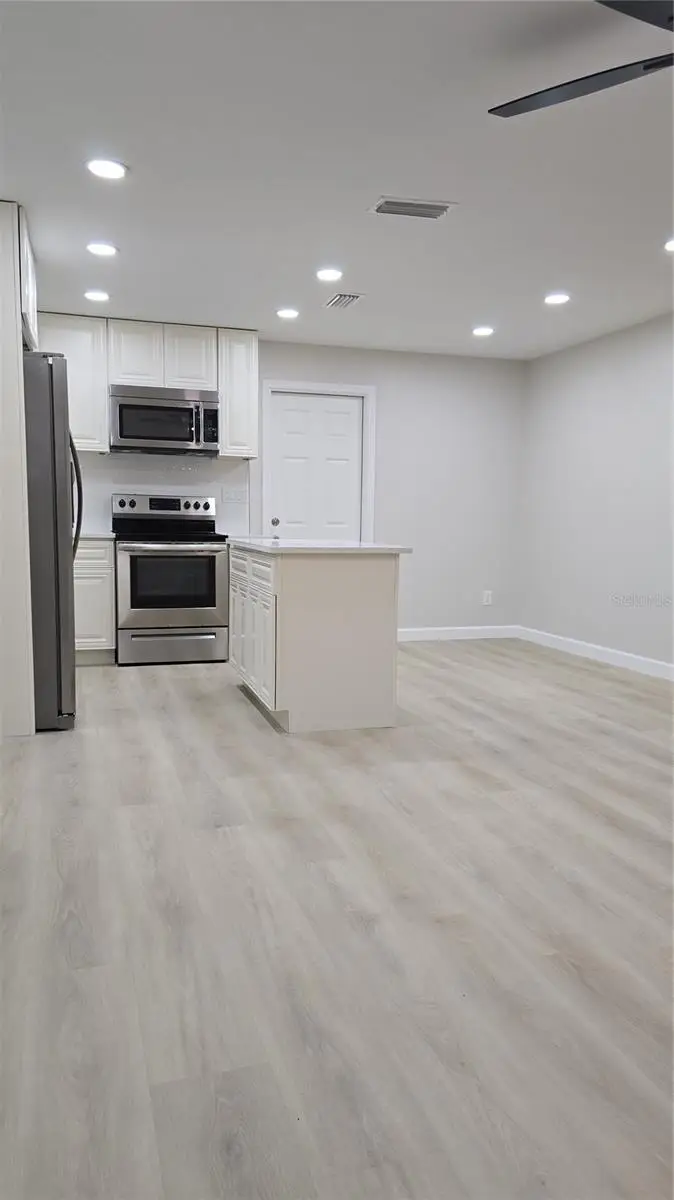 1504 SE 12th Place, Gainesville, FL 32641 - Image #2