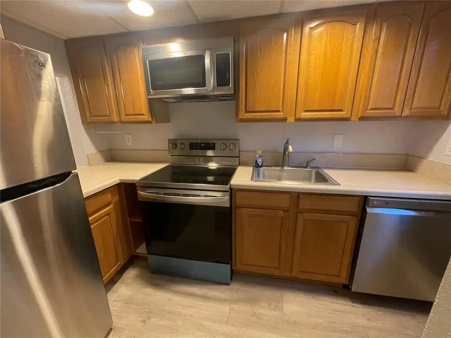 611 SW 75th Street #104, Gainesville, FL 32607 - Image #2