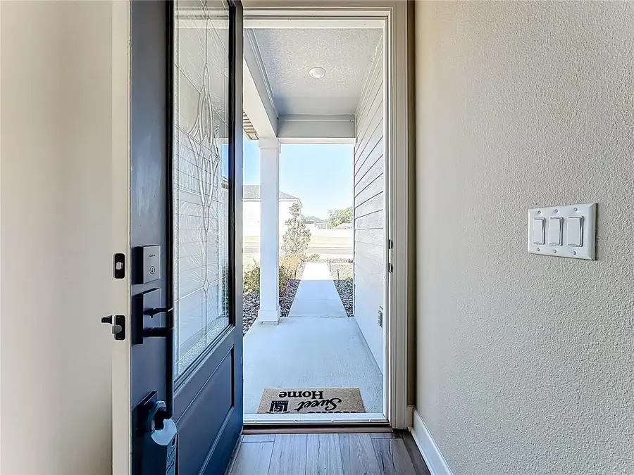 3941 Gareys Ferry Way, Middleburg, FL 32068 - Image #3