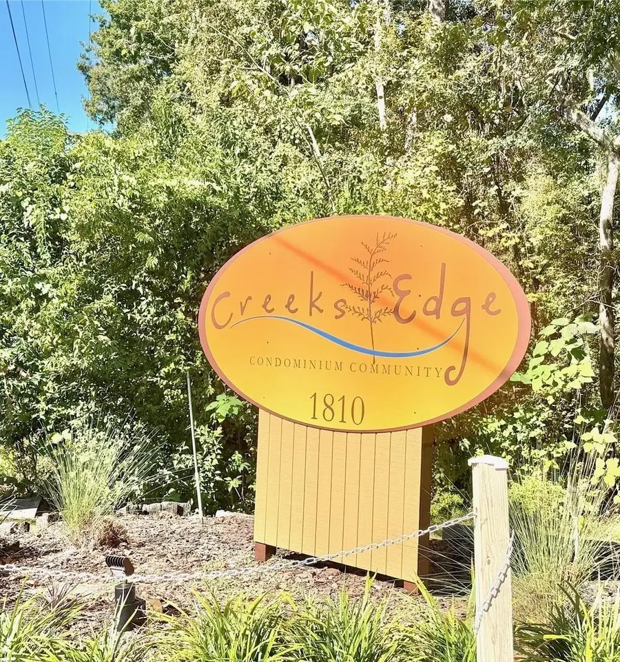 1810 NW 23rd Boulevard #109, Gainesville, FL 32605 - Image #2