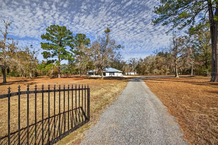 3518 NE 159th Place, Gainesville, FL 32609 - Image #2