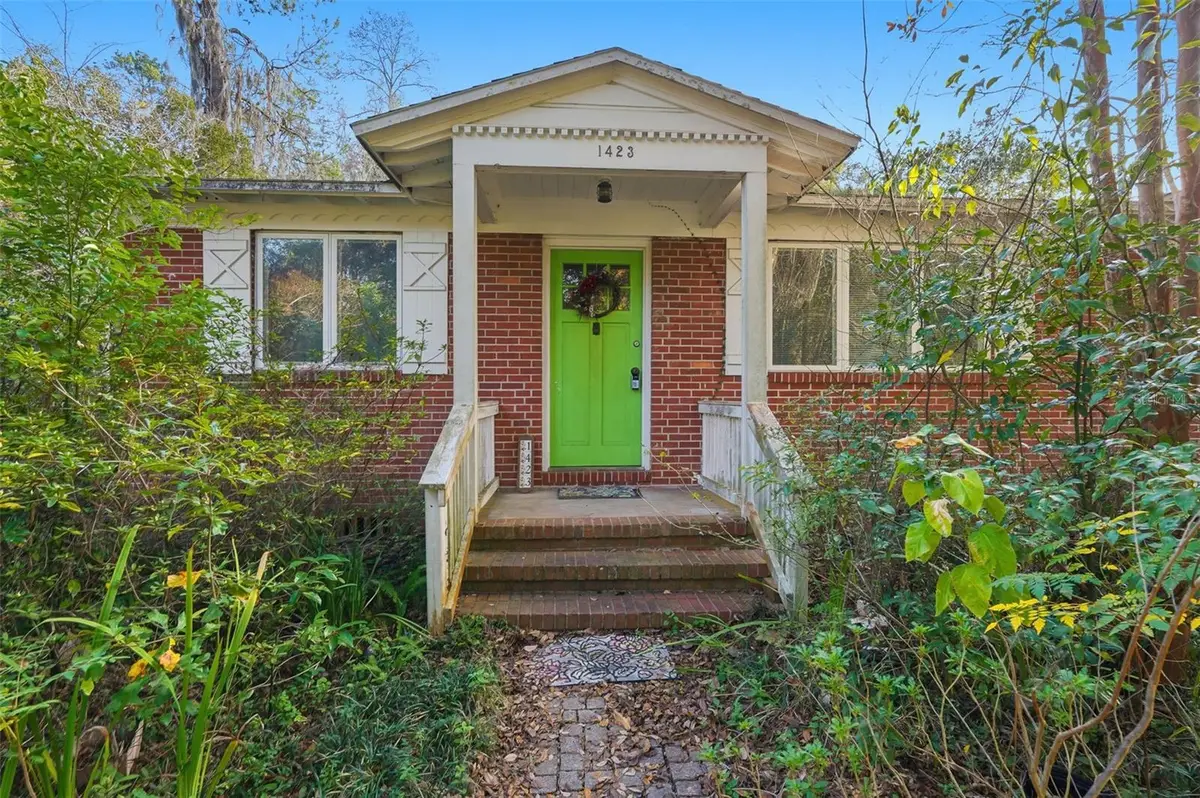 1423 NW 11th Road, Gainesville, FL 32605 - Image #1