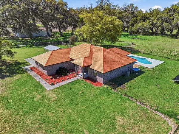 462 SW Fairlington Court, LAKE CITY, FL 32025