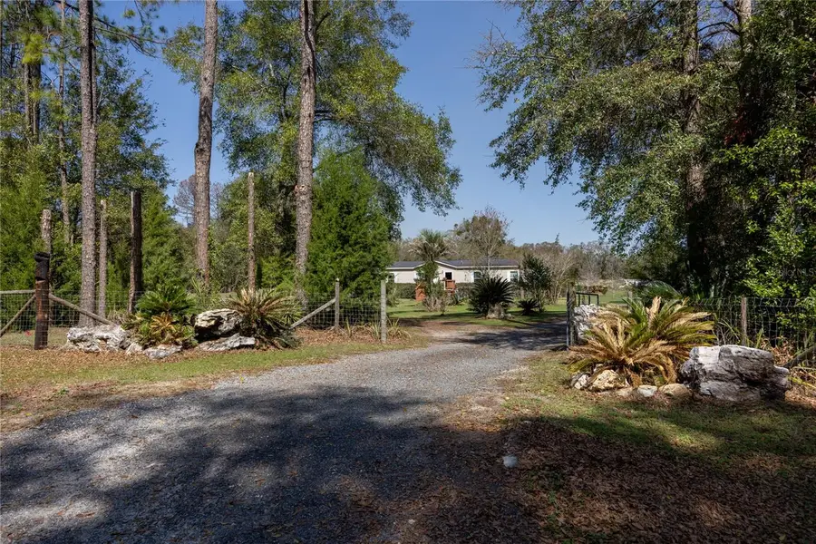 25228 NW 158th Avenue, High Springs, FL 32643 - #3