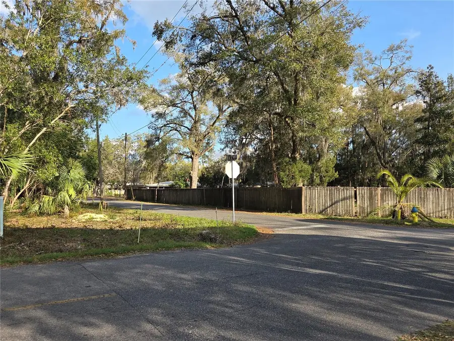 214 NE 13th Avenue, Gainesville, FL 32601 - #3