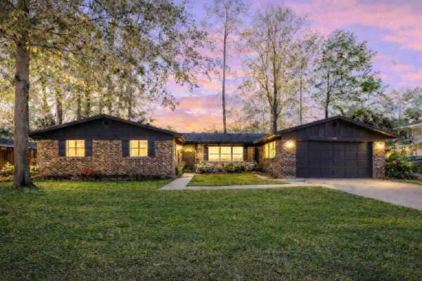 4821 NW 16th Place, GAINESVILLE, FL 32605