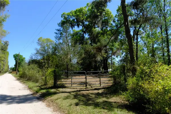 000 NW 254th Avenue, ALACHUA, FL 32615
