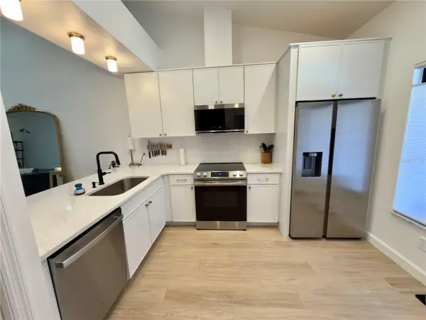 3731 NW 53rd Road, GAINESVILLE, FL 32653