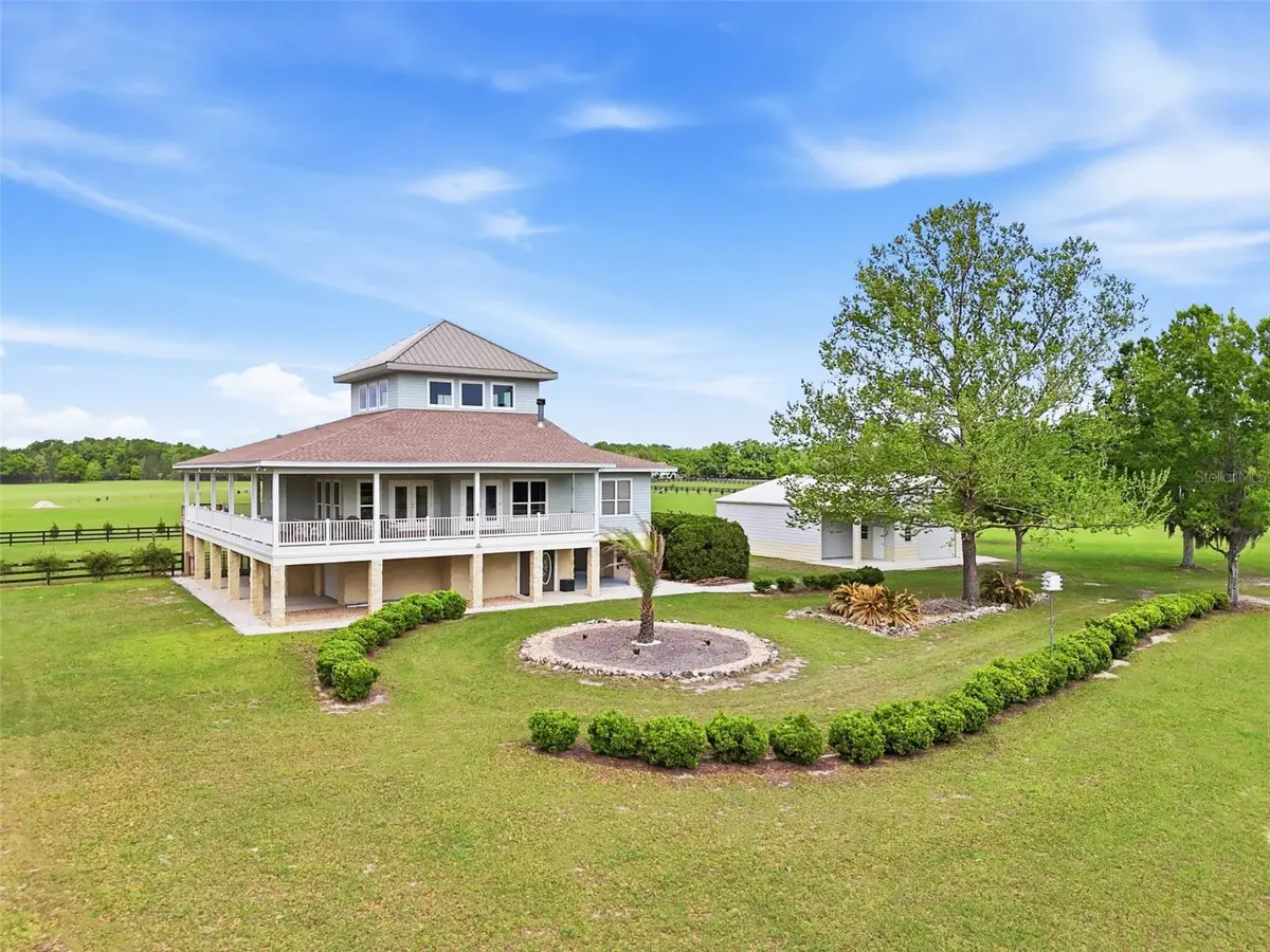 1042 SW Woodland Avenue, Fort White, FL 32038 - #1