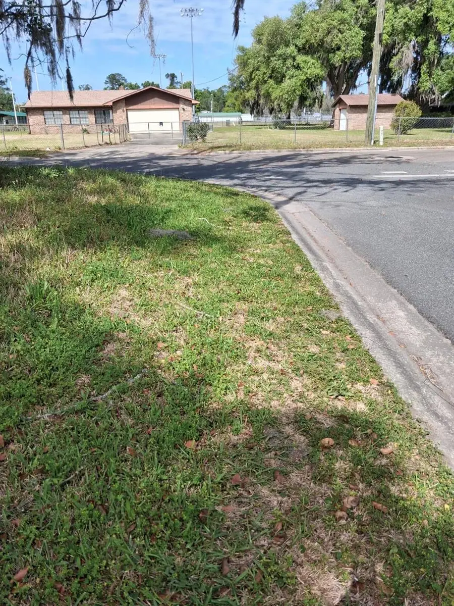 552 NE Gurley Avenue, Lake City, FL 32055 - #1