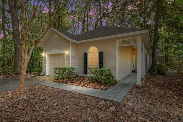 129 NW 48th Boulevard #6, GAINESVILLE, FL 32607