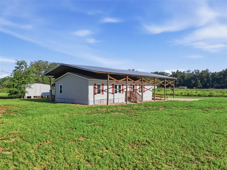 125 NW 40th Avenue, Bell, FL 32619 - #3