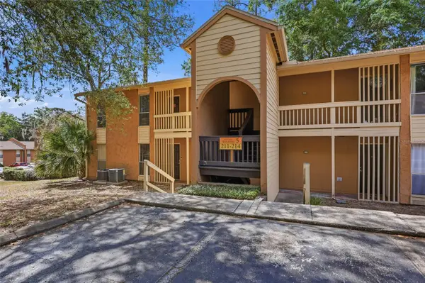 1810 NW 23rd Boulevard #Bldg 5, 211, GAINESVILLE, FL 32605