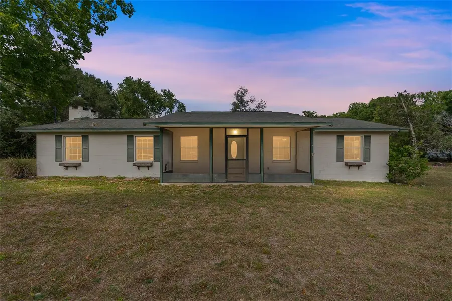 415 SE Adams Street, High Springs, FL 32643 - #2
