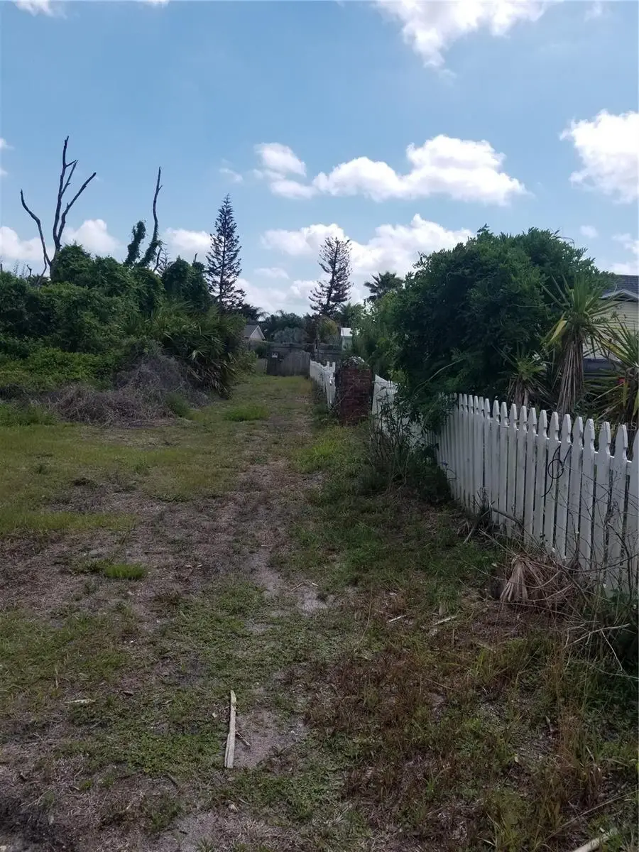 21 Milwaukee Avenue, Palm Coast, FL 32137 - #3