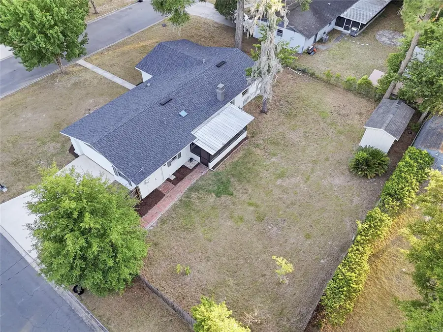 3126 NW 46th Place, Gainesville, FL 32605 - #3